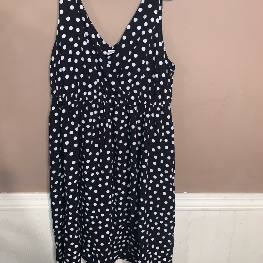Polka Dot V Neck Dress